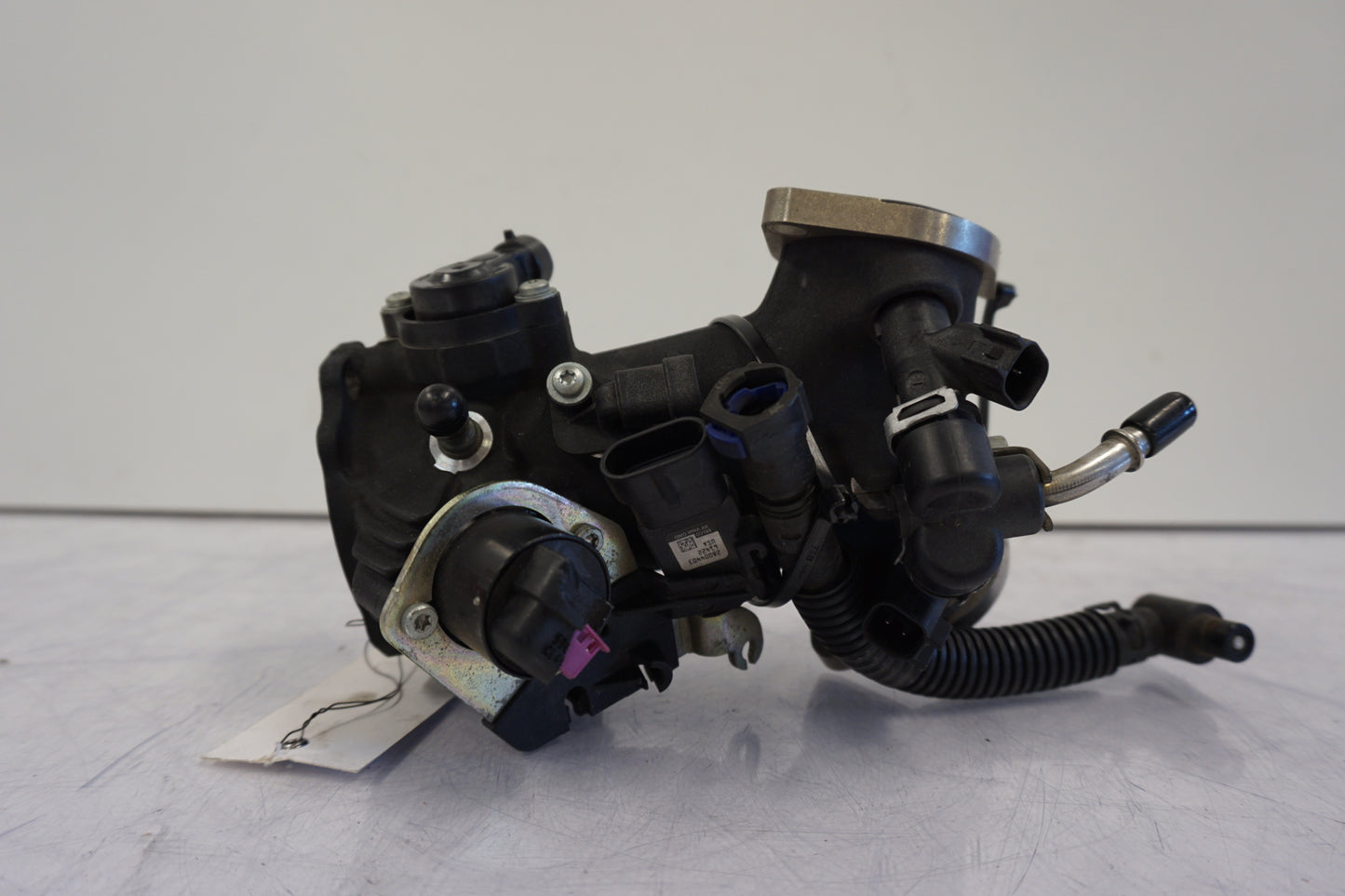 Extrabild1 på Spjällhus från en H-D Dyna Street Bob FXDB/I -2007 motorcykel.