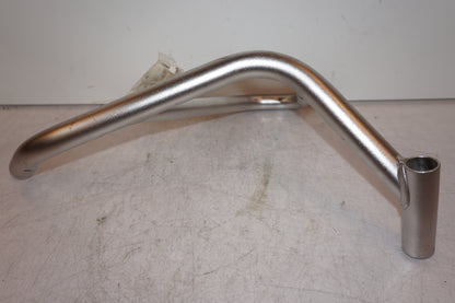 Framsidan på Motorskyddsbåge från en BMW R 1200 GS -2015 motorcykel.