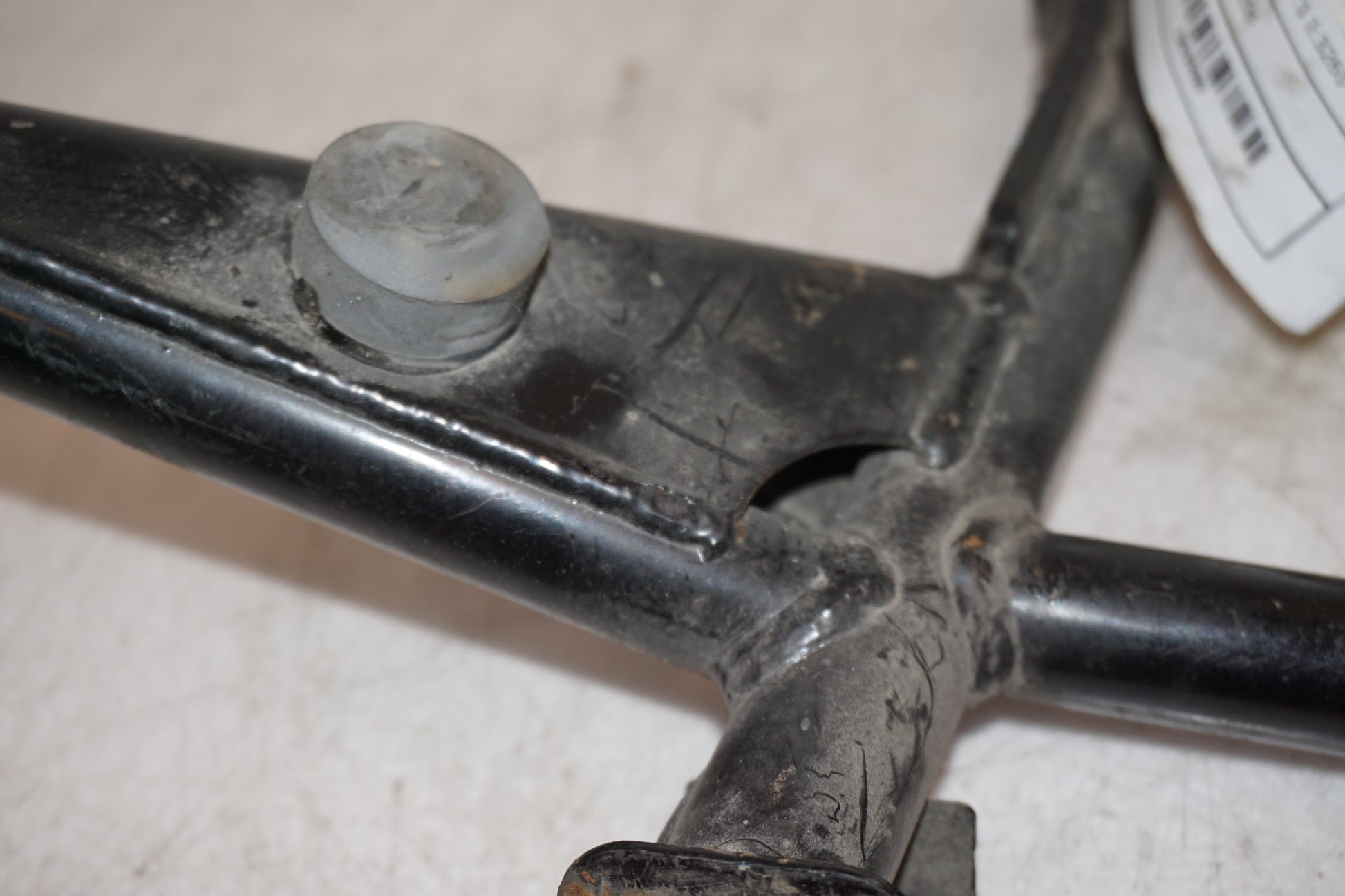 Extrabild2 på Centralstöd från en Honda CTX 1300 -2014 motorcykel.