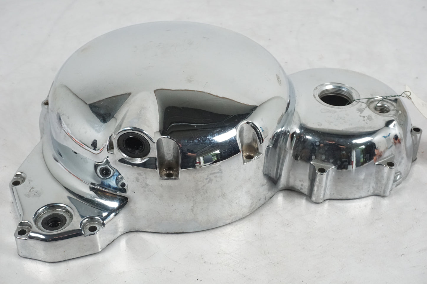 Snett uppifrån på Kopplingskåpa från en Yamaha XV 1600 -2000 motorcykel.