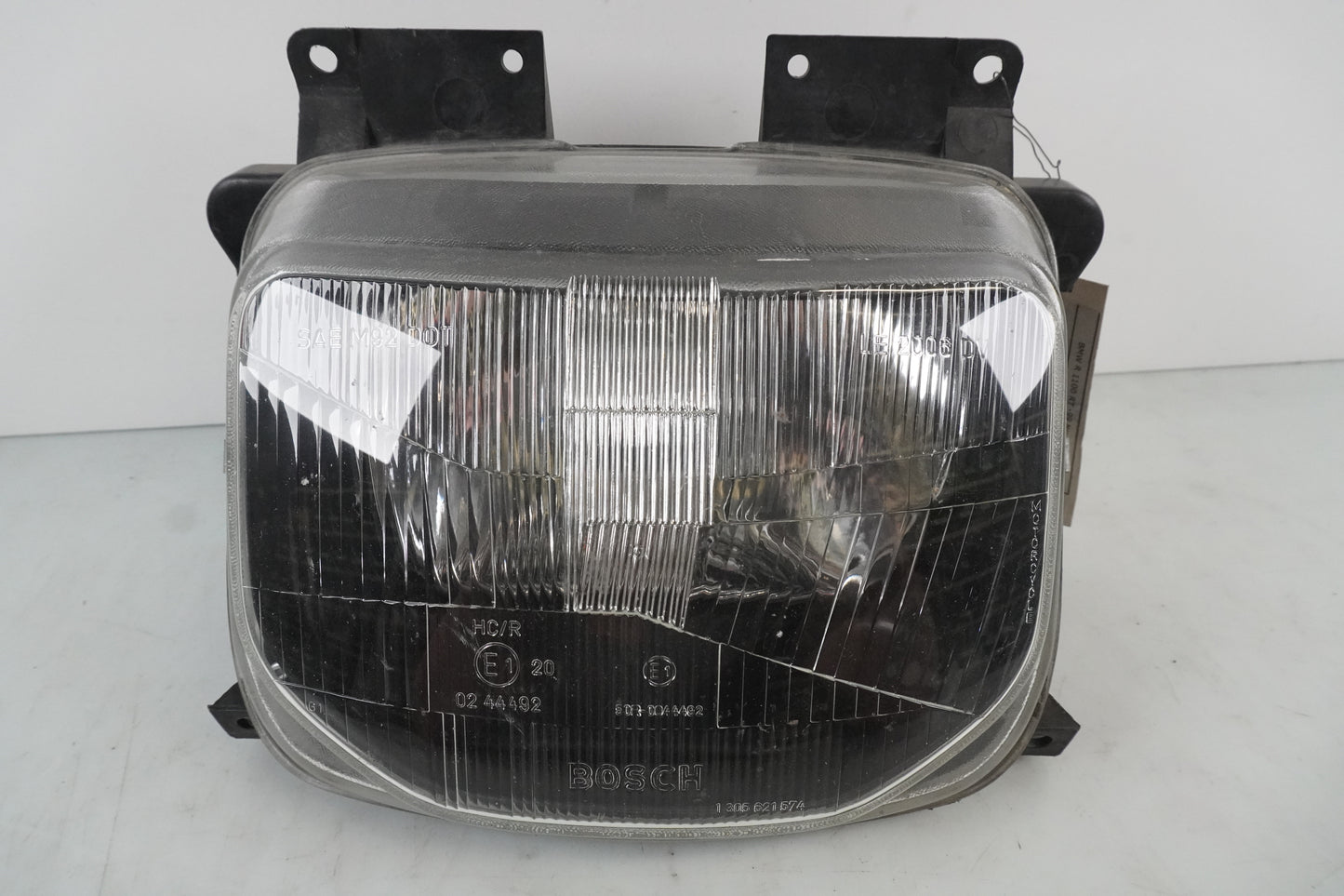 Framsidan på Strålkastare från en BMW R 1100 RT -1999 motorcykel.