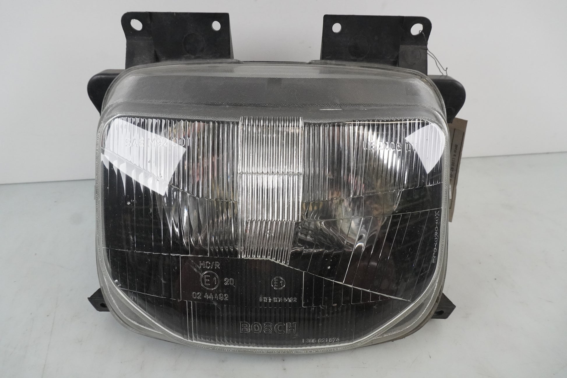 Framsidan på Strålkastare från en BMW R 1100 RT -1999 motorcykel.