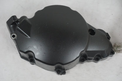 Framsidan på Generatorkåpa från en Yamaha XV 1700 -2004 motorcykel.