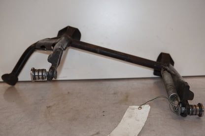 Extrabild2 på Centralstöd från en BMW R 1200 RT -2011 motorcykel.