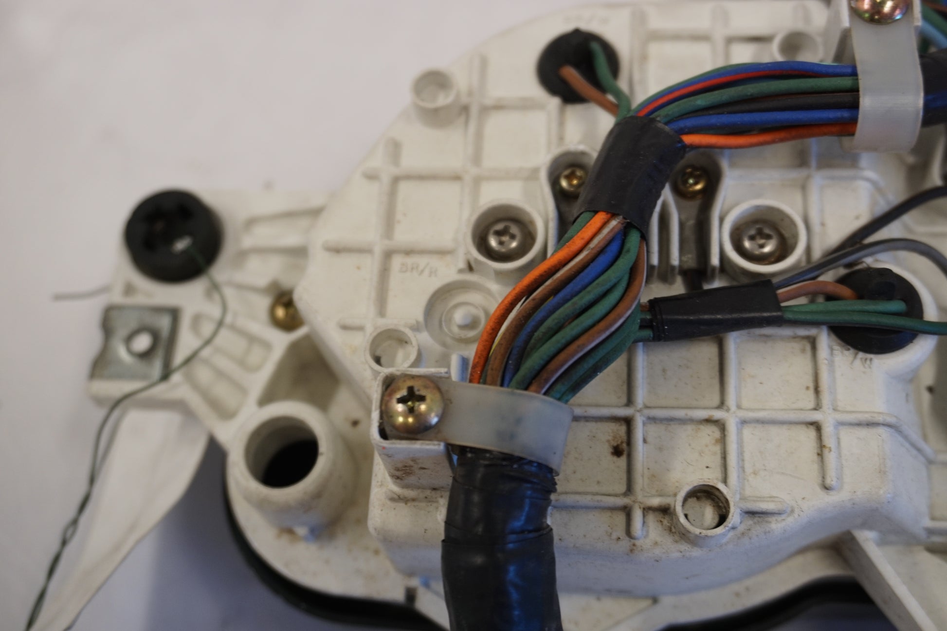 Extrabild5 på Instrumentpanel från en Honda CBR 1000 F -1987 motorcykel.