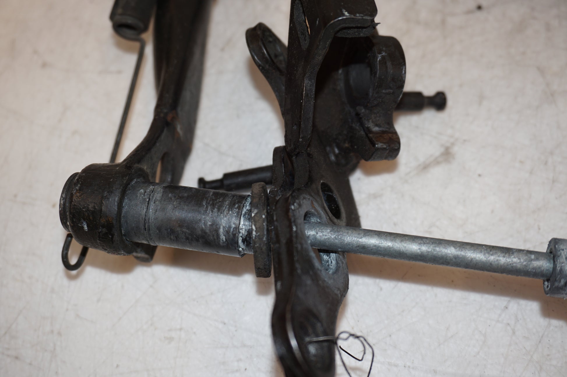 Extrabild1 på Centralstöd från en BMW R 1100 GS -1998 motorcykel.