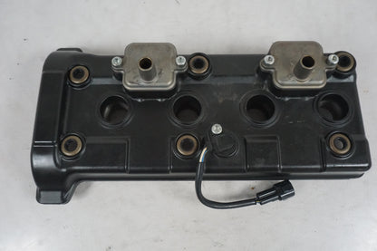 Framsidan på Ventilkåpa från en Yamaha YZF R6 -2007 motorcykel.