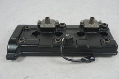 Baksidan på Ventilkåpa från en Yamaha YZF R6 -2007 motorcykel.