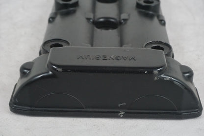 Vänster sida på Ventilkåpa från en Suzuki GSX-R 750 -1998 motorcykel.