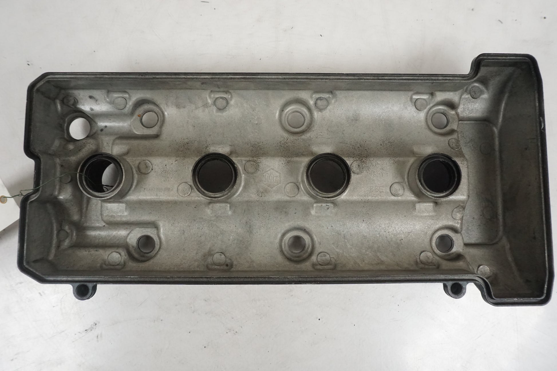 Extrabild1 på Ventilkåpa från en Suzuki GSX-R 750 -1998 motorcykel.