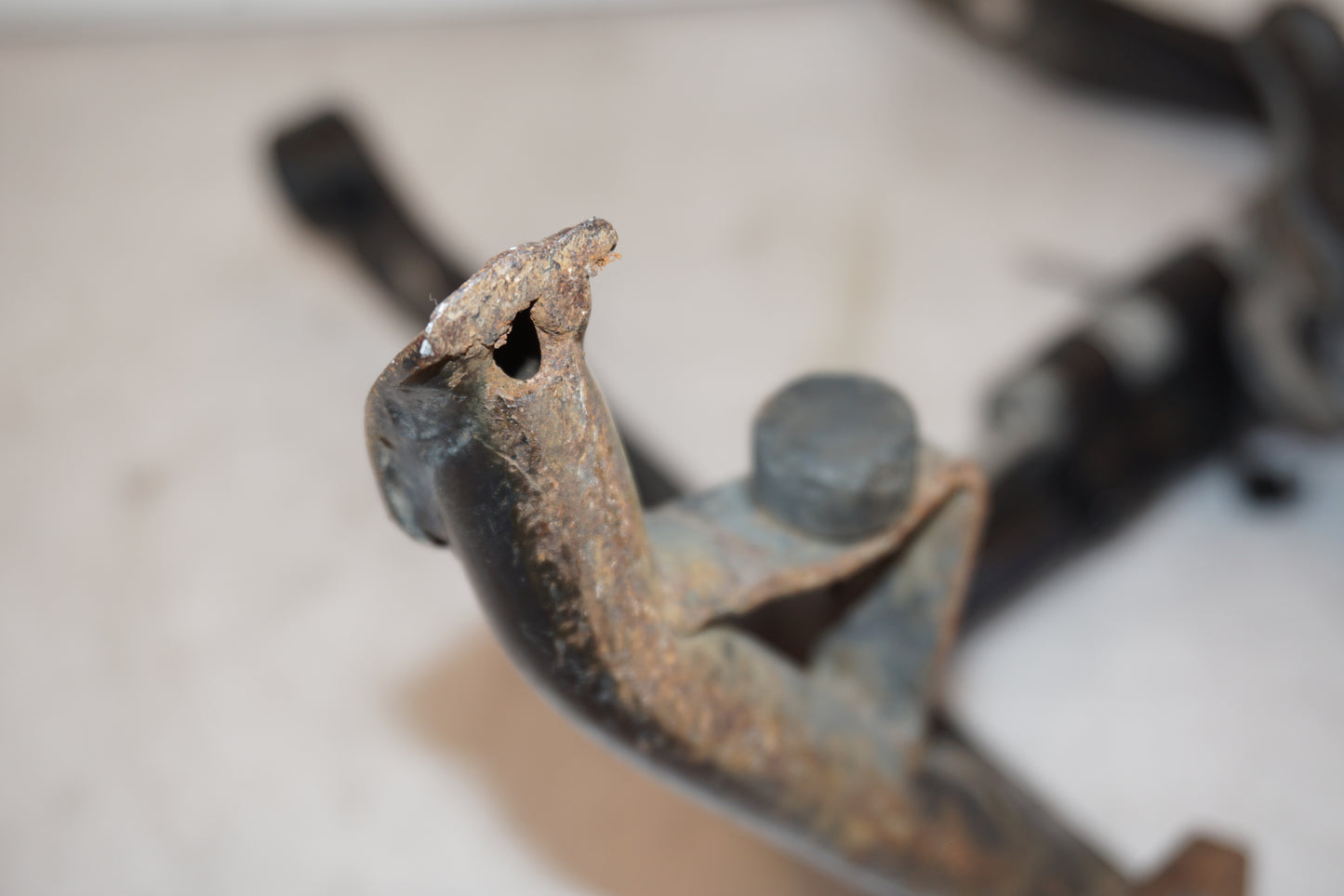 Snett uppifrån på Centralstöd från en BMW R 1150 RT -2003 motorcykel.