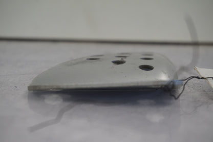 Snett uppifrån på Fotpinnehälskydd från en Buell XB 12 -2006 motorcykel.