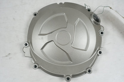 Framsidan på Kopplingskåpa från en BMW S 1000 RR -2012 motorcykel.