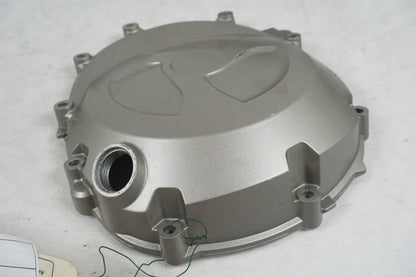 Vänster sida på Kopplingskåpa från en BMW S 1000 RR -2012 motorcykel.