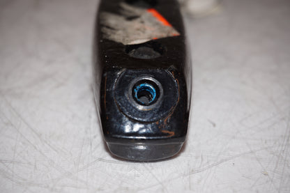 Extrabild1 på Fotpinne från en H-D V-Rod 1130 -2006 motorcykel.