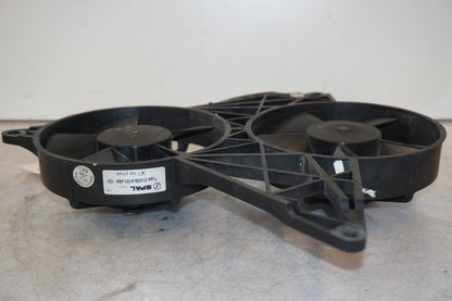 Vänster sida på Vattenkylfläkt från en H-D V-Rod 1130 -2006 motorcykel.