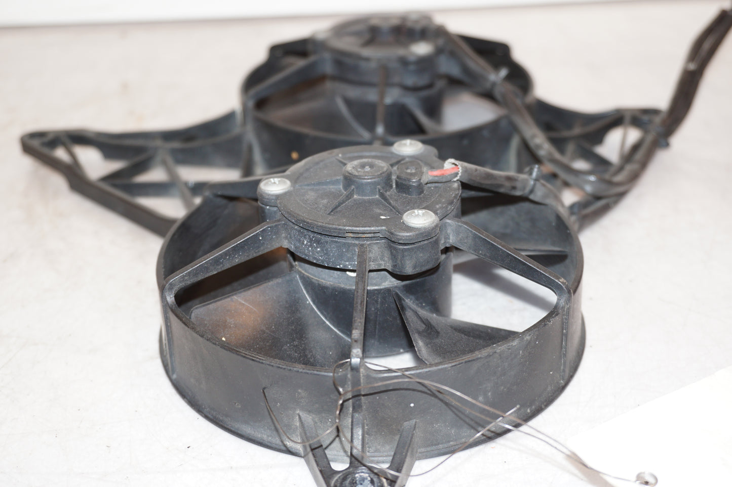 Extrabild2 på Vattenkylfläkt från en H-D V-Rod 1130 -2006 motorcykel.