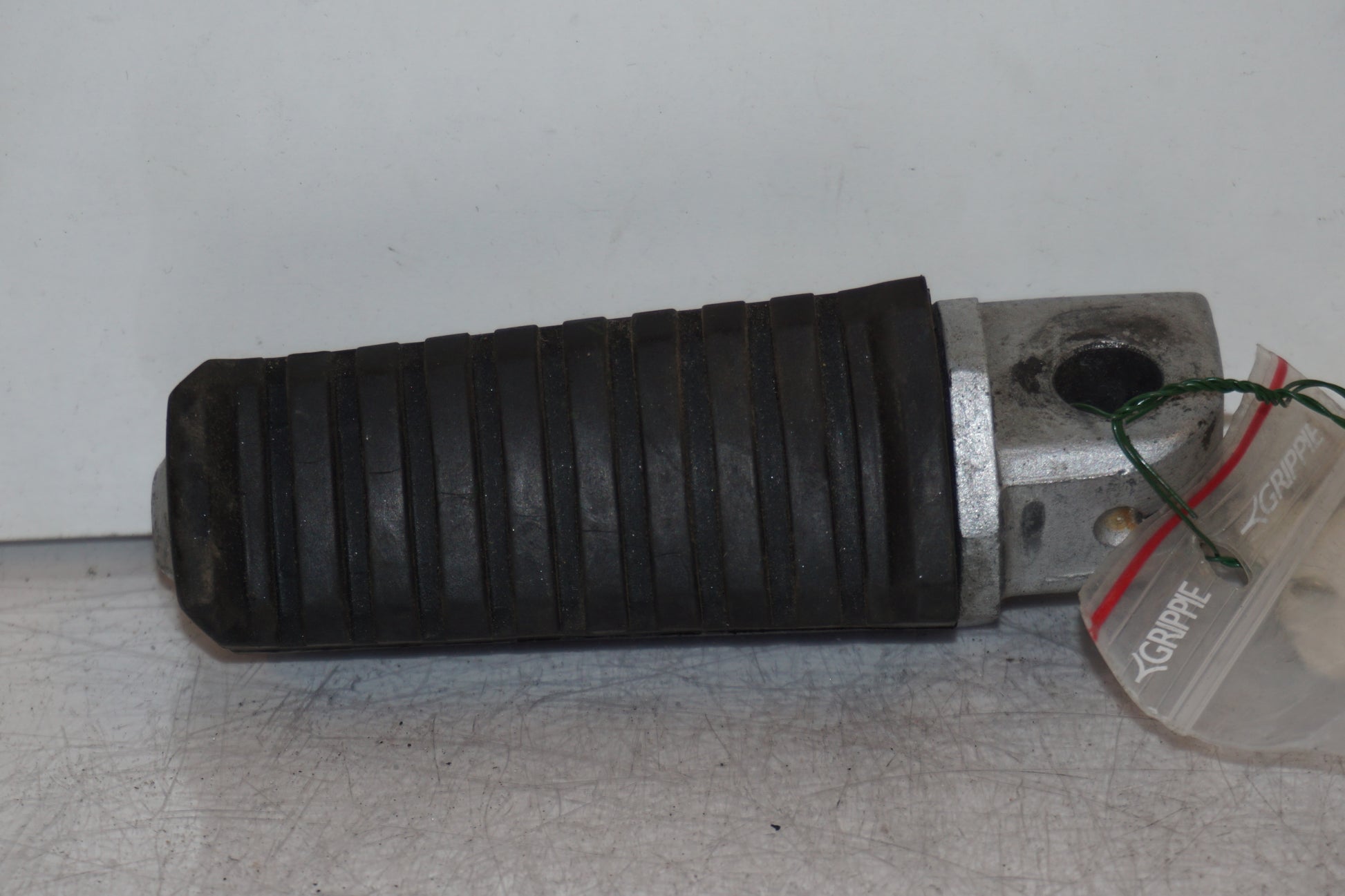 Framsidan på Fotpinne från en Kawasaki VN 750 -1993 motorcykel.