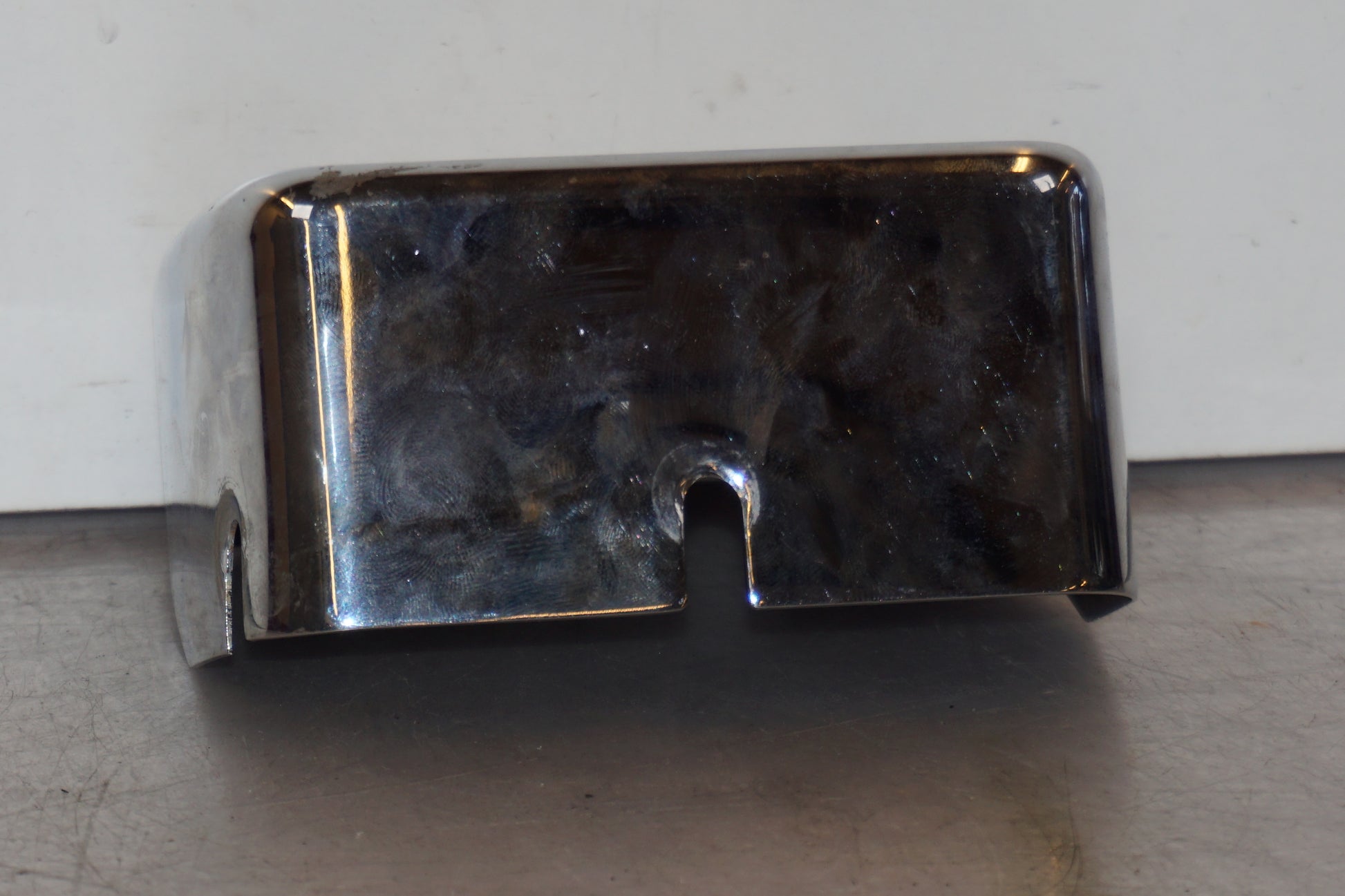 Vänster sida på Dekorkåpa från en H-D Softail Heritage Classic FLSTC/I -1995 motorcykel.