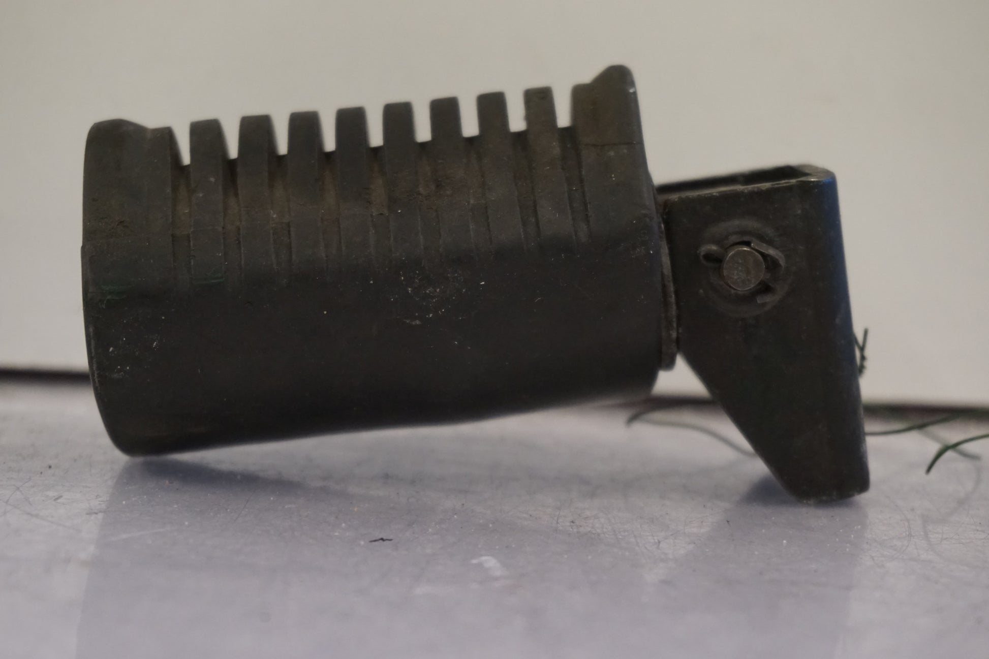 Baksidan på Fotpinne från en Kawasaki Z 750 80-tal -1982 motorcykel.