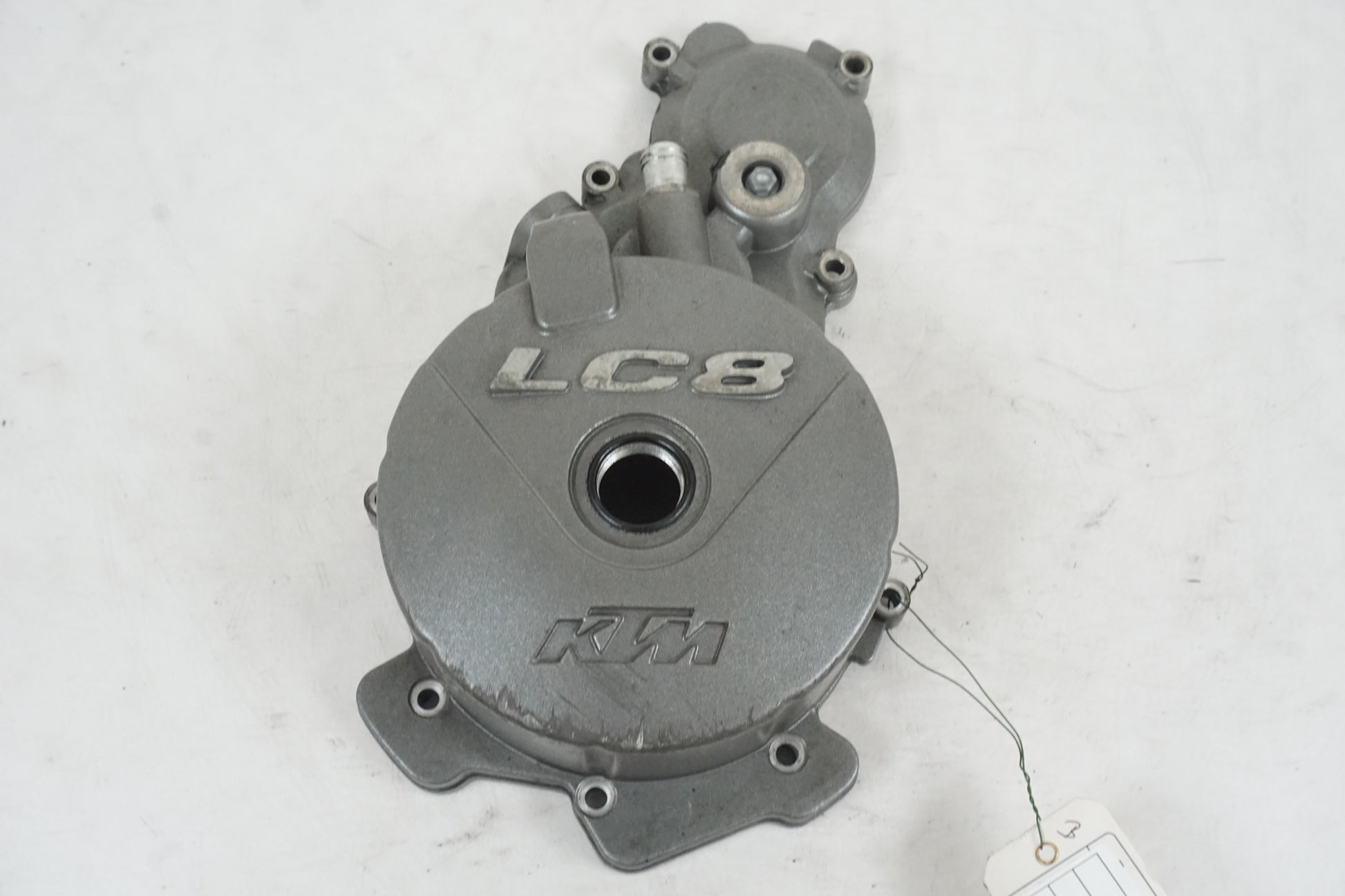 Framsidan på Motorkåpa från en KTM 990 Super Duke -2005 motorcykel.