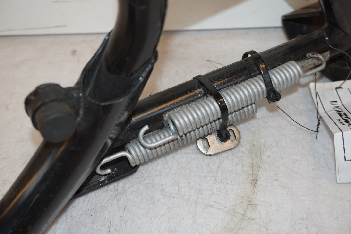 Extrabilder på Centralstöd från en BMW K 1600 -2018 motorcykel.