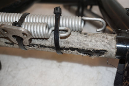 Extrabilder på Centralstöd från en BMW K 1600 -2018 motorcykel.