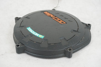 Höger sida på Generatorkåpa från en KTM 1190 Adventure -2013 motorcykel.