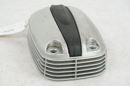 Vänster sida på Ventilkåpa från en BMW R 1150 RT -2001 motorcykel.