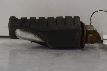 Baksidan på Fotpinne från en Kawasaki KLX 650 -1993 motorcykel.