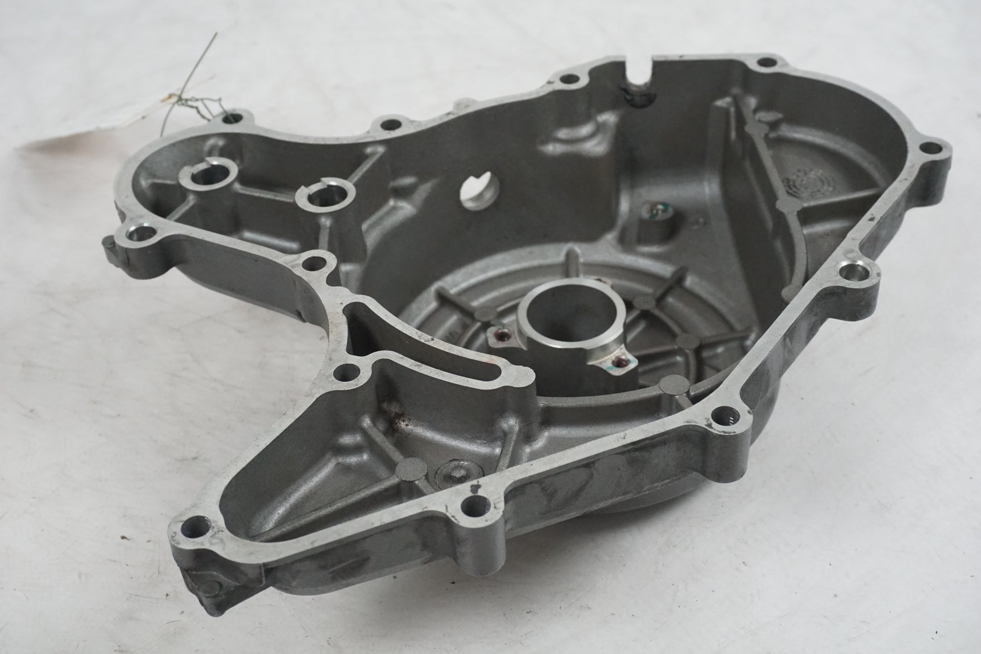 Extrabild1 på Motorkåpa från en KTM 125 Duke -2012 motorcykel.