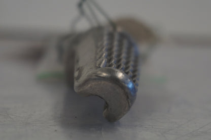 Vänster sida på Fotpinne från en Kawasaki Versys 650 -2007 motorcykel.