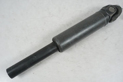 Framsidan på Kardanaxel från en BMW K 1200 LT -2004 motorcykel.