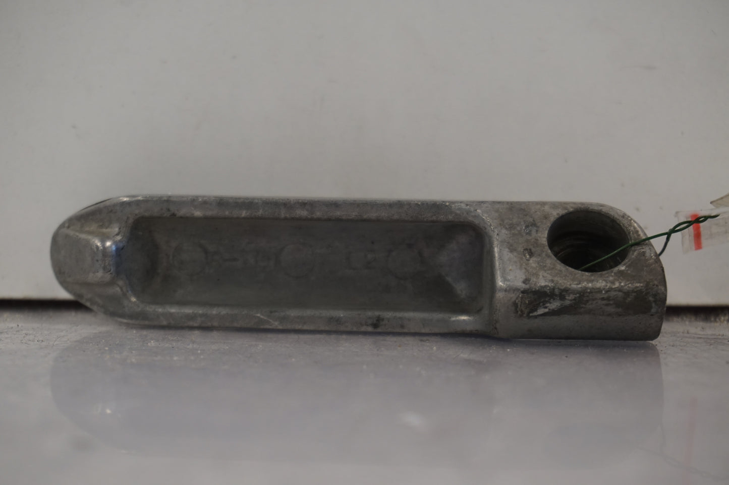 Höger sida på Fotpinne från en Kawasaki GPX 600 -1989 motorcykel.