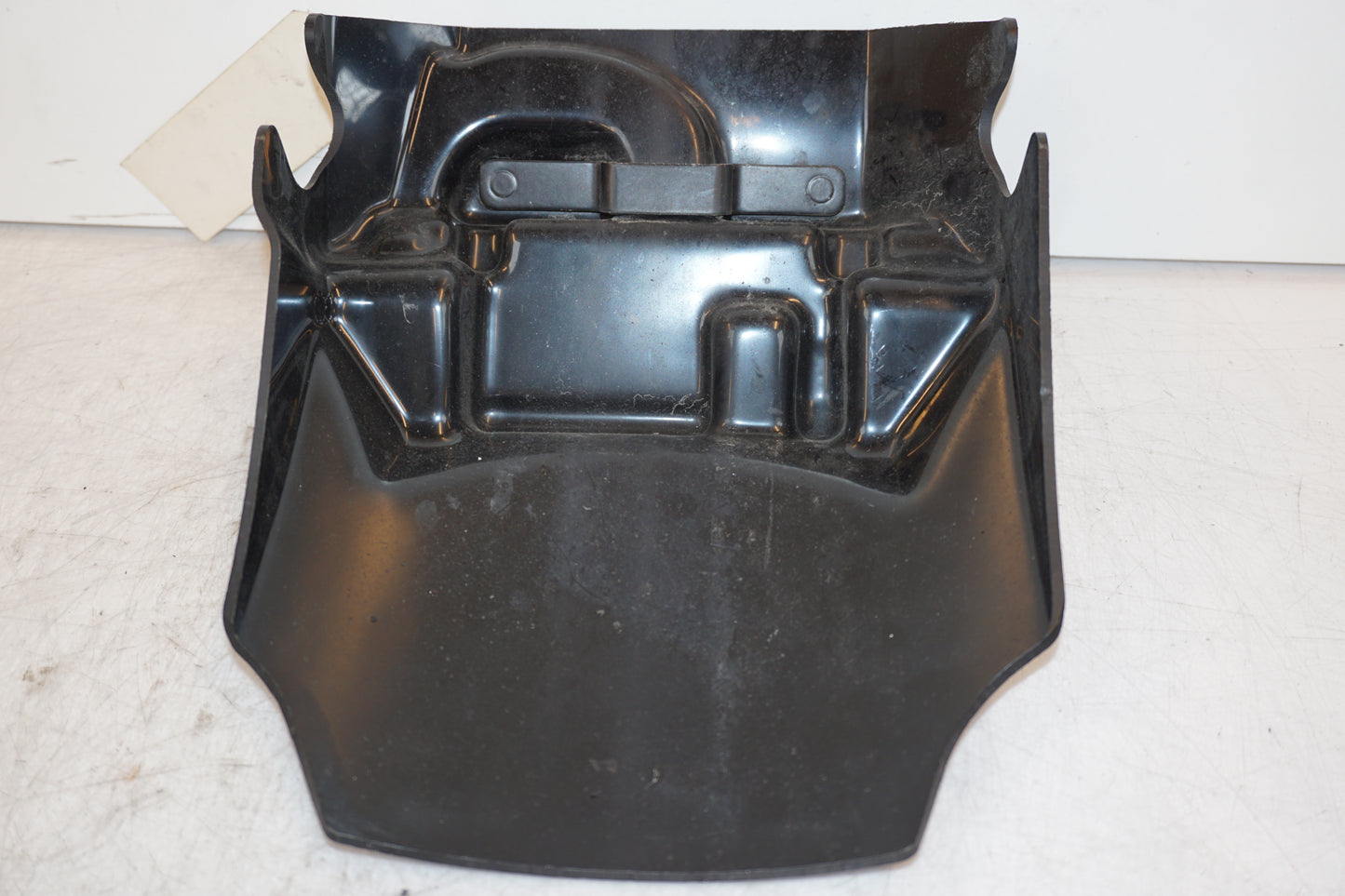 Extrabild1 på Innerskärm från en H-D V-Rod 1130 -2002 motorcykel.