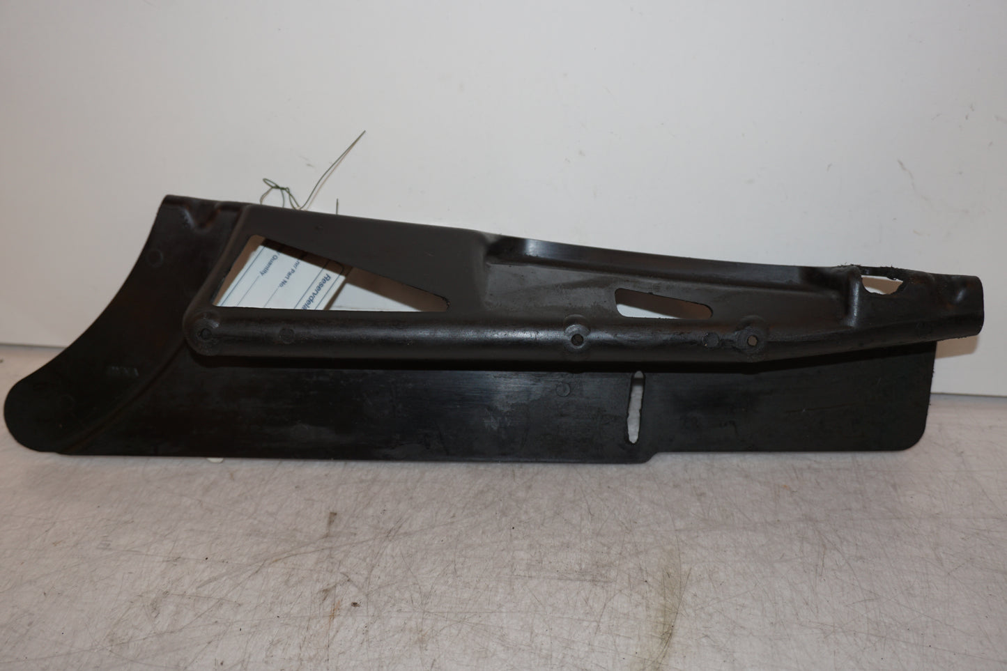 Framsidan på Remskydd från en H-D Dyna Super Glide FXD -1997 motorcykel.