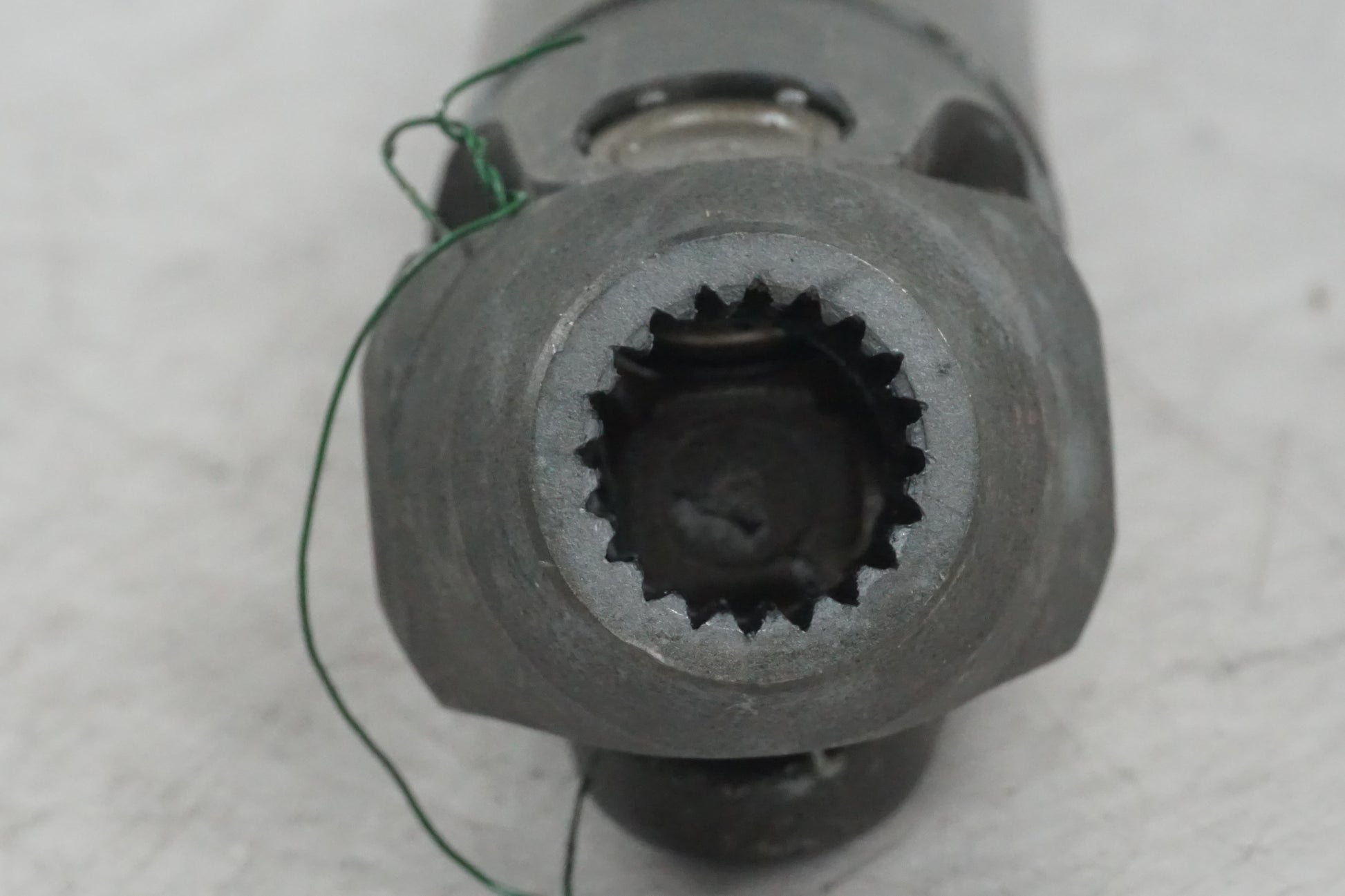 Extrabild1 på Kardanaxel från en BMW K 1200 LT -2004 motorcykel.