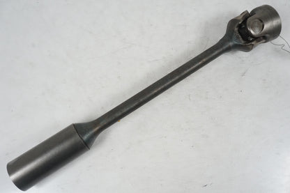 Framsidan på Kardanaxel från en Kawasaki VN 1600 Mean Streak -2004 motorcykel.