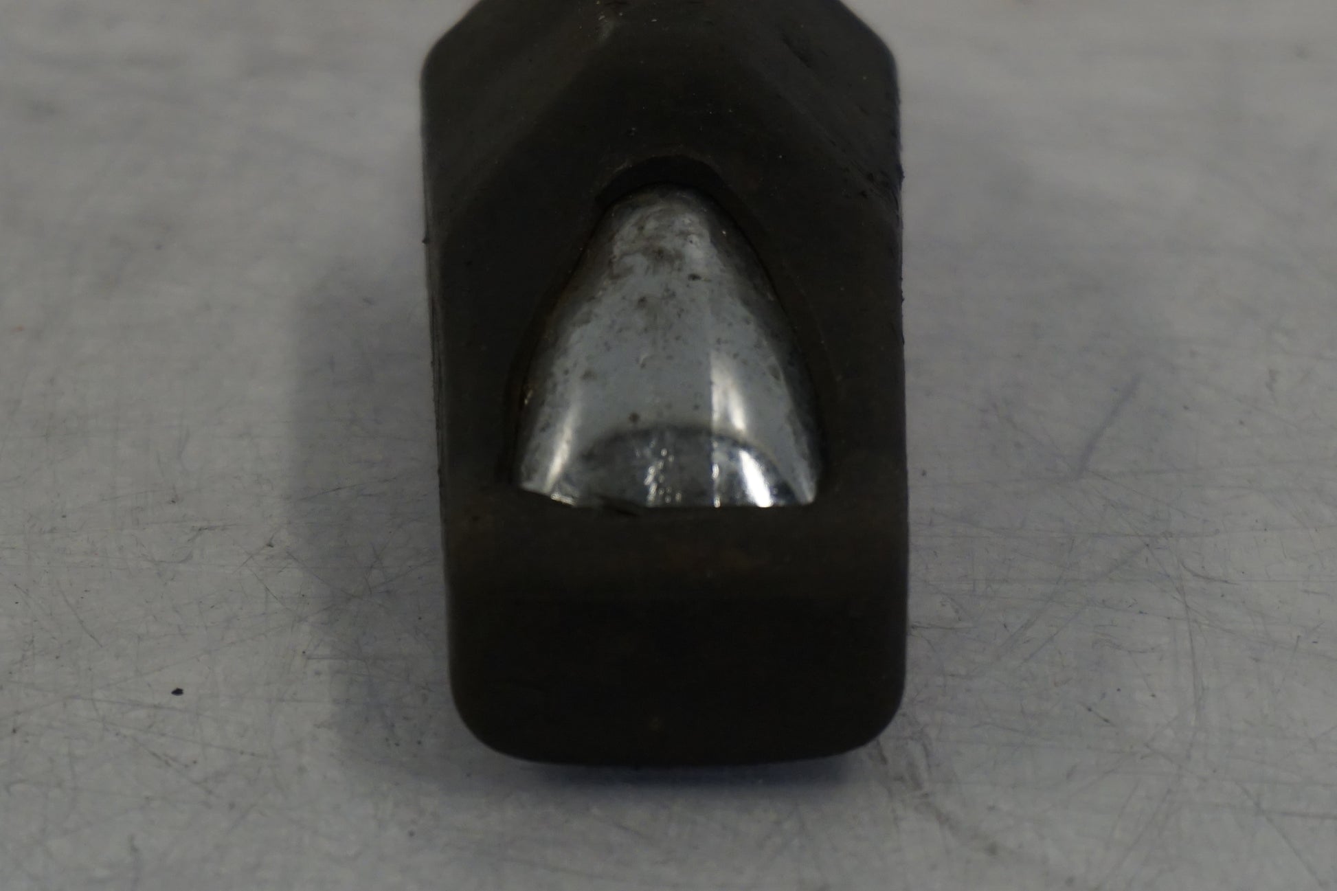 Snett uppifrån på Fotpinne från en Kawasaki KLE 500 -1991 motorcykel.