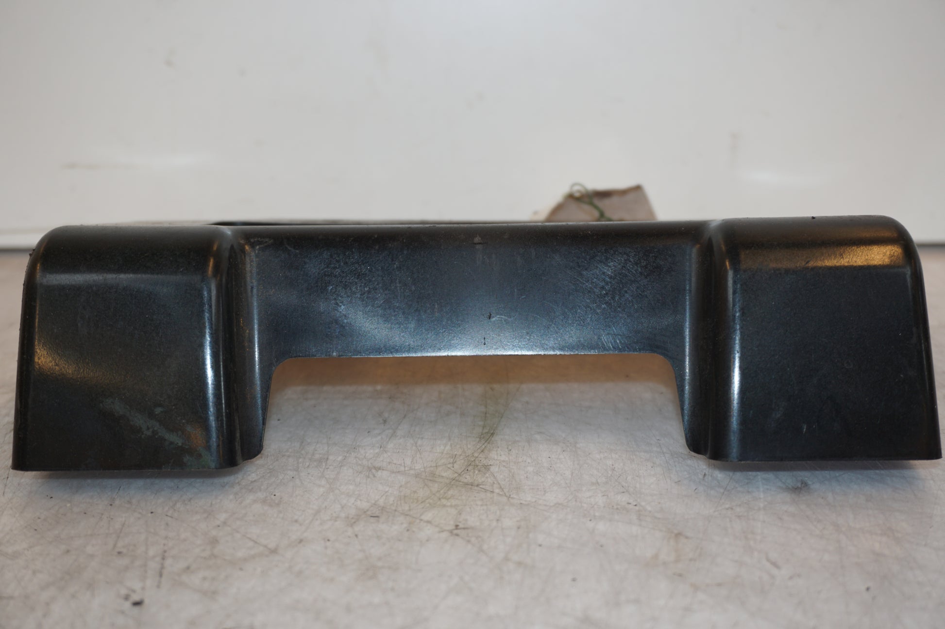 Baksidan på Likriktarskydd från en H-D Street Glide FLHX -2016 motorcykel.