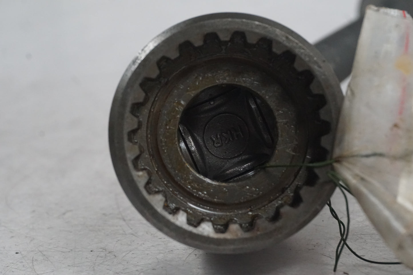 Vänster sida på Kardanaxel från en Kawasaki VN 1500 -1999 motorcykel.