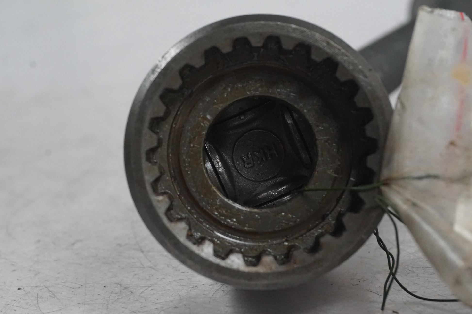 Vänster sida på Kardanaxel från en Kawasaki VN 1500 -1999 motorcykel.