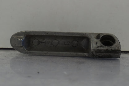 Höger sida på Fotpinne från en Kawasaki ZZR 600 -1991 motorcykel.