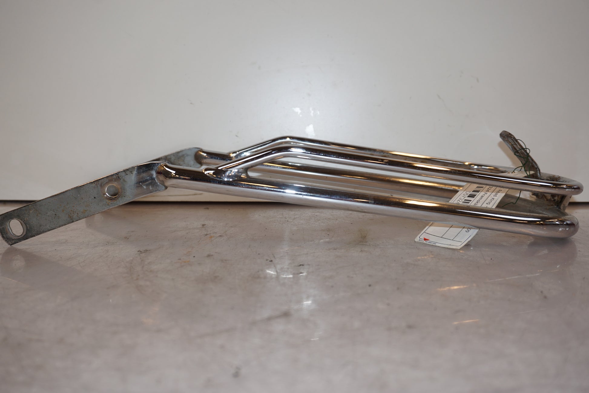 Höger sida på Framskärmsstag från en H-D Touring Road King FLHR/I -1997 motorcykel.