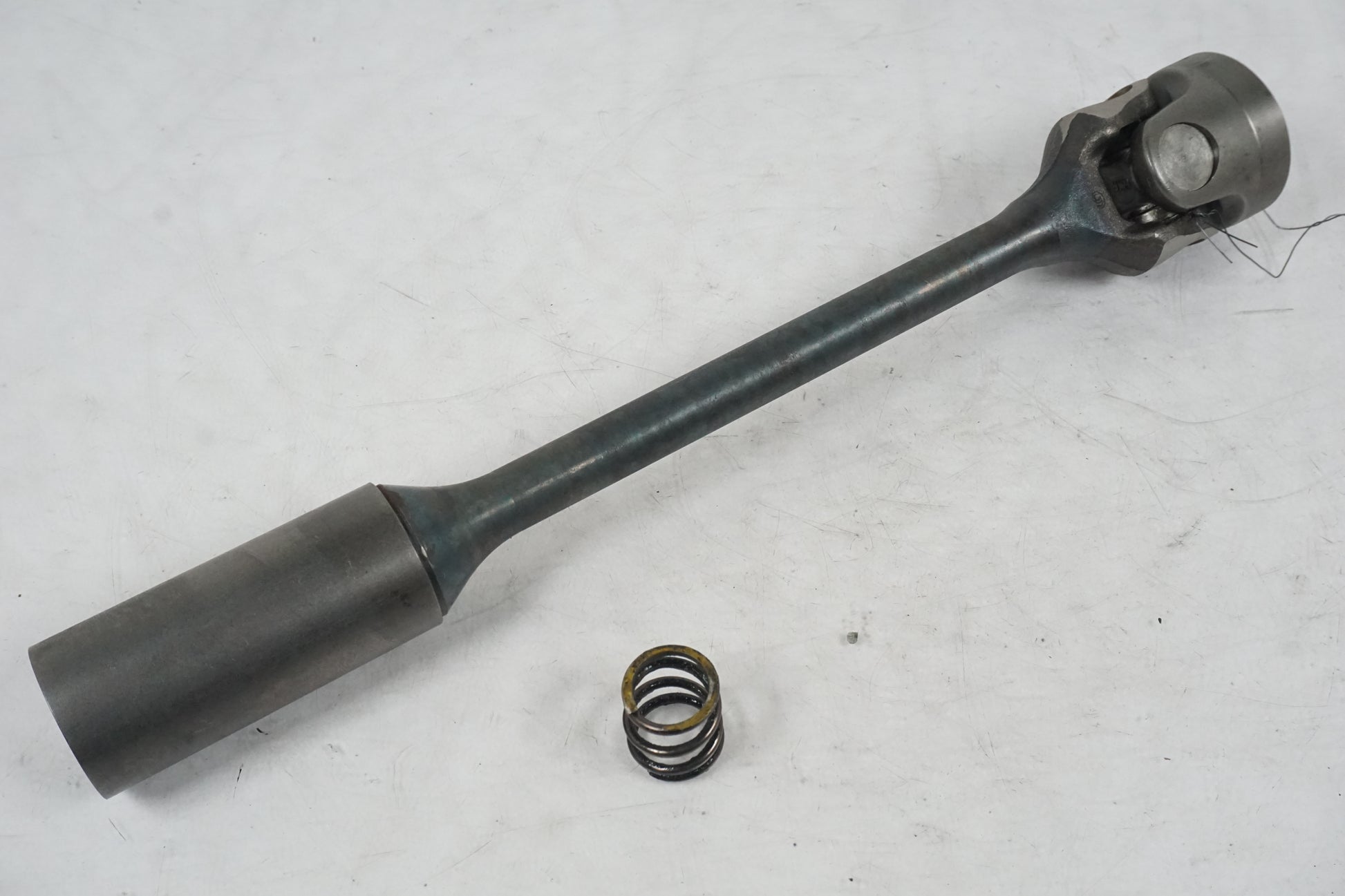 Framsidan på Kardanaxel från en Kawasaki VN 1500 Classic Tourer -2003 motorcykel.