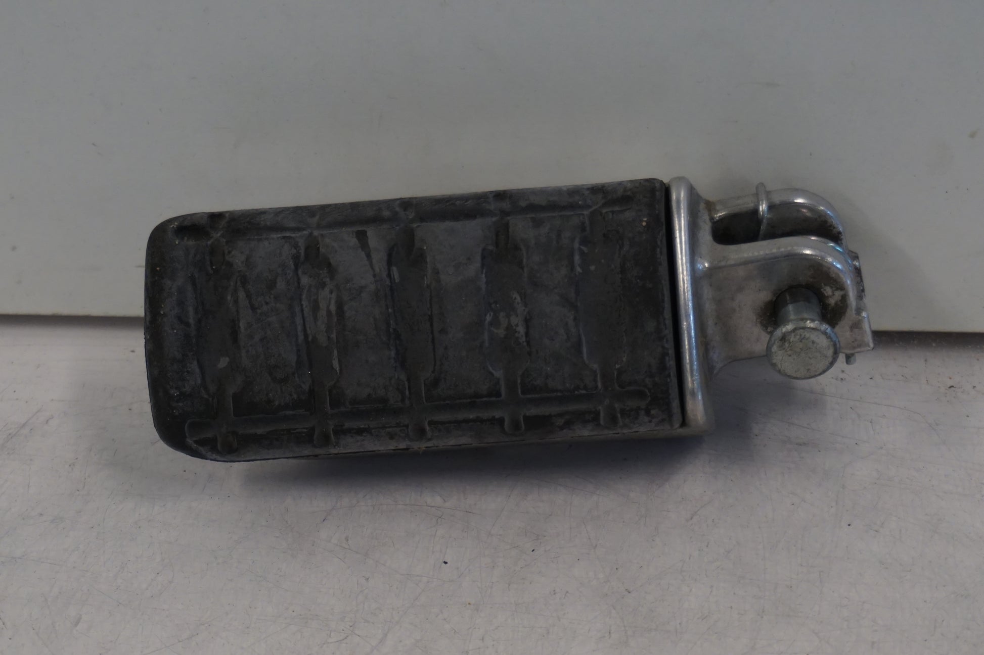 Framsidan på Fotpinne från en Honda CTX 1300 -2014 motorcykel.