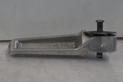 Höger sida på Fotpinne från en Honda CBR 600 RR -2003 motorcykel.