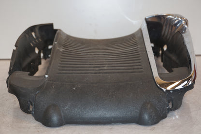 Extrabild2 på Vattenkyldekor från en H-D V-Rod 1130 -2006 motorcykel.