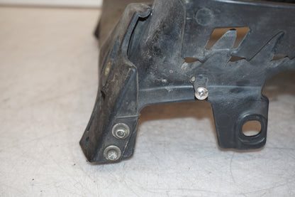 Extrabild6 på Vattenkyldekor från en H-D V-Rod 1130 -2006 motorcykel.