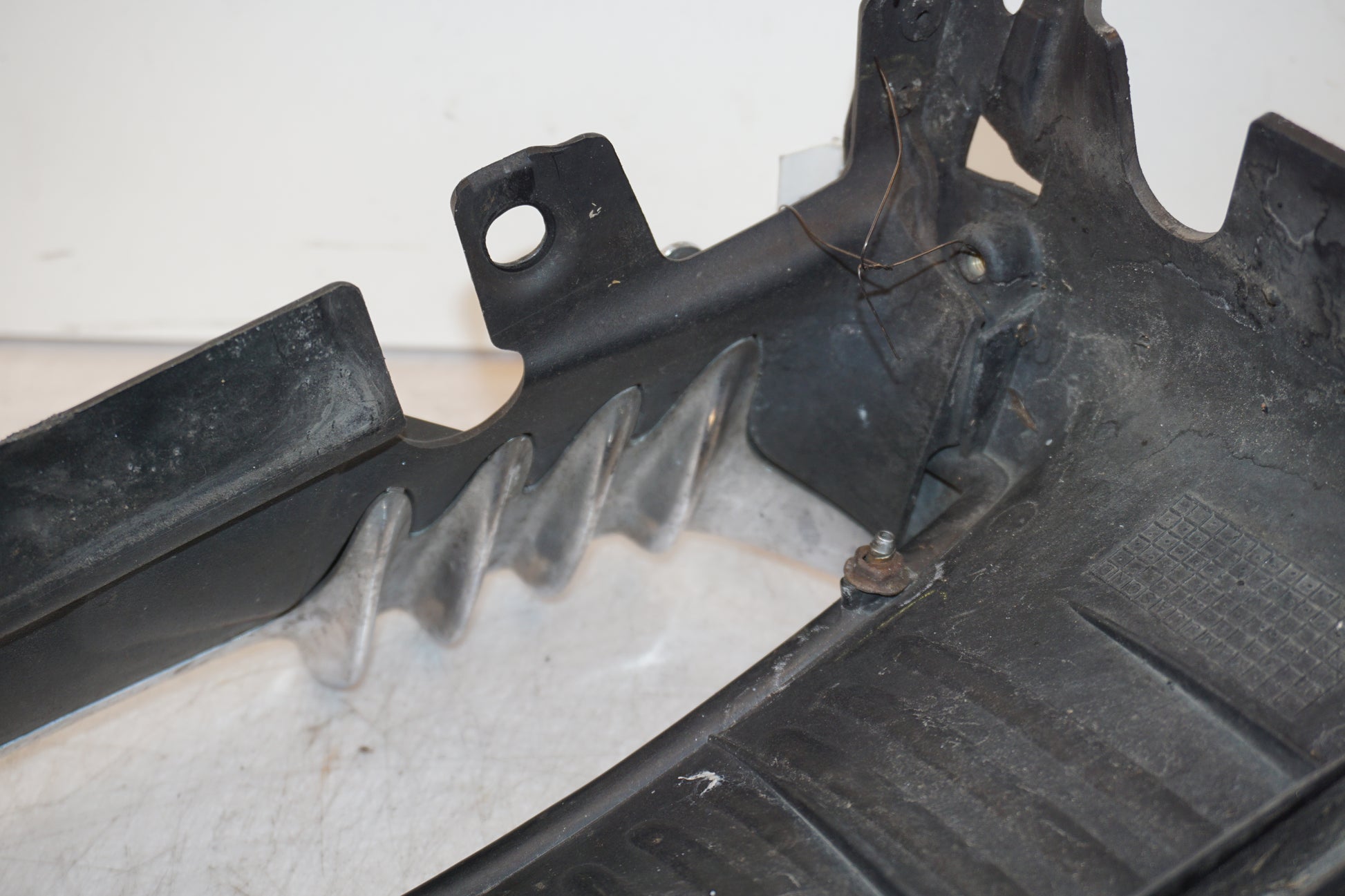 Extrabilder på Vattenkyldekor från en H-D V-Rod 1130 -2006 motorcykel.